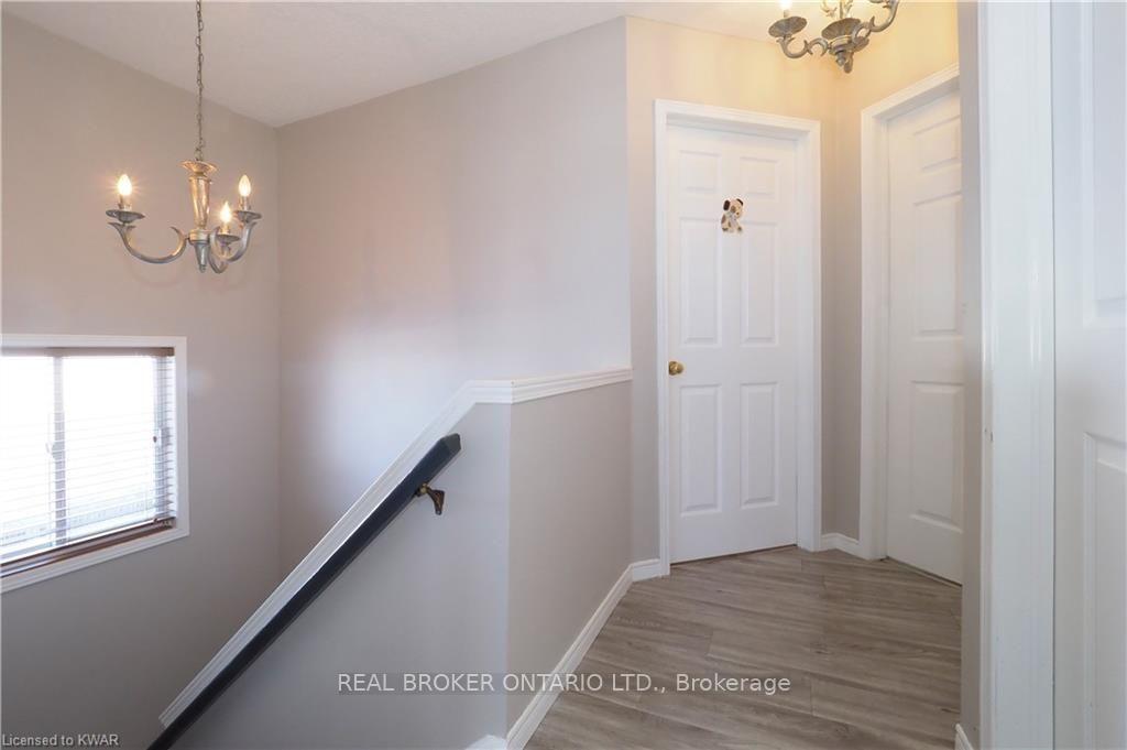 Photo 16 of Unit Unit A, 258 Inverhuron Crescent, Waterloo, Conservation Meadows — HOMEH