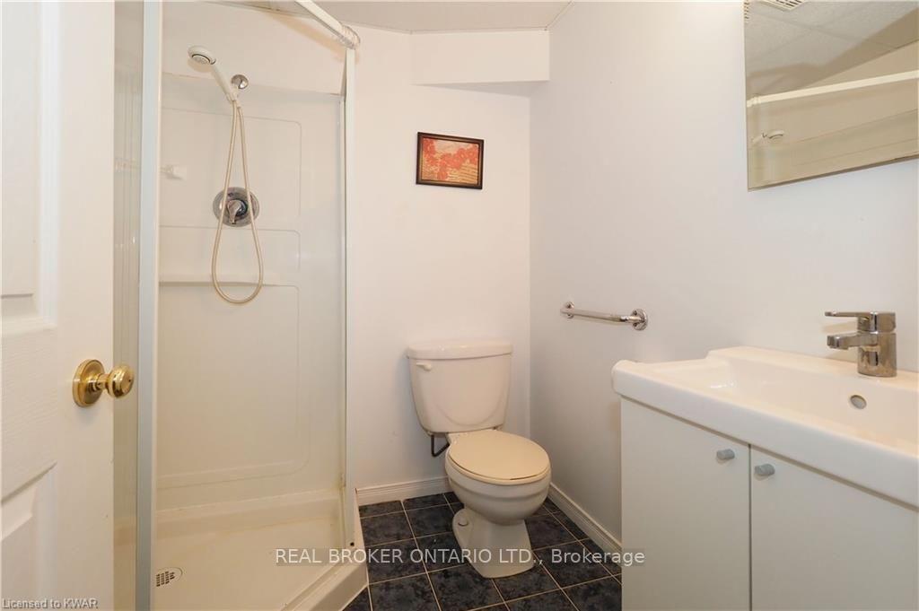 Photo 31 of Unit Unit A, 258 Inverhuron Crescent, Waterloo, Conservation Meadows — HOMEH