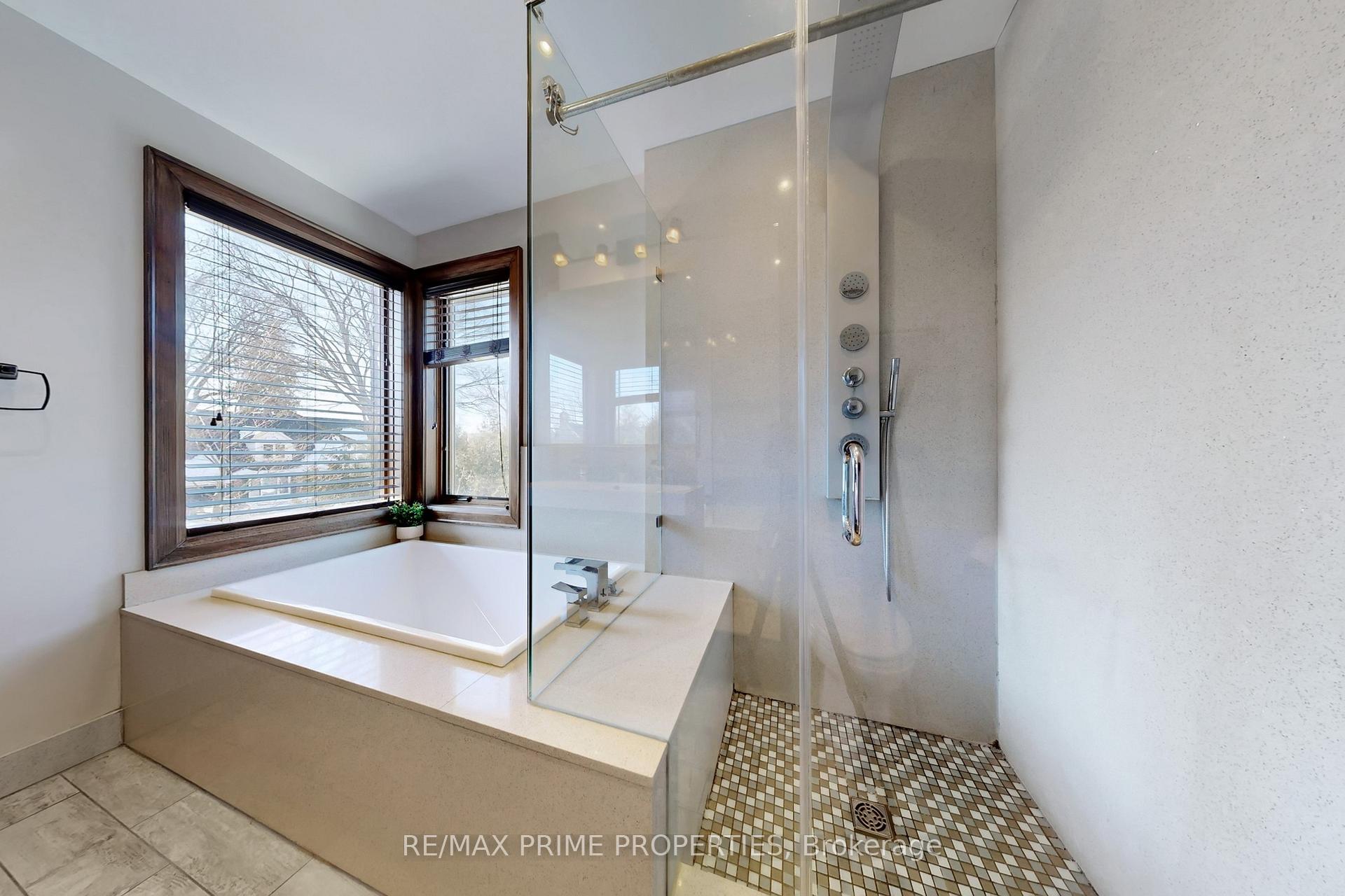 Photo 31 of 227 Second Street, Whitchurch-Stouffville, Stouffville — HOMEH