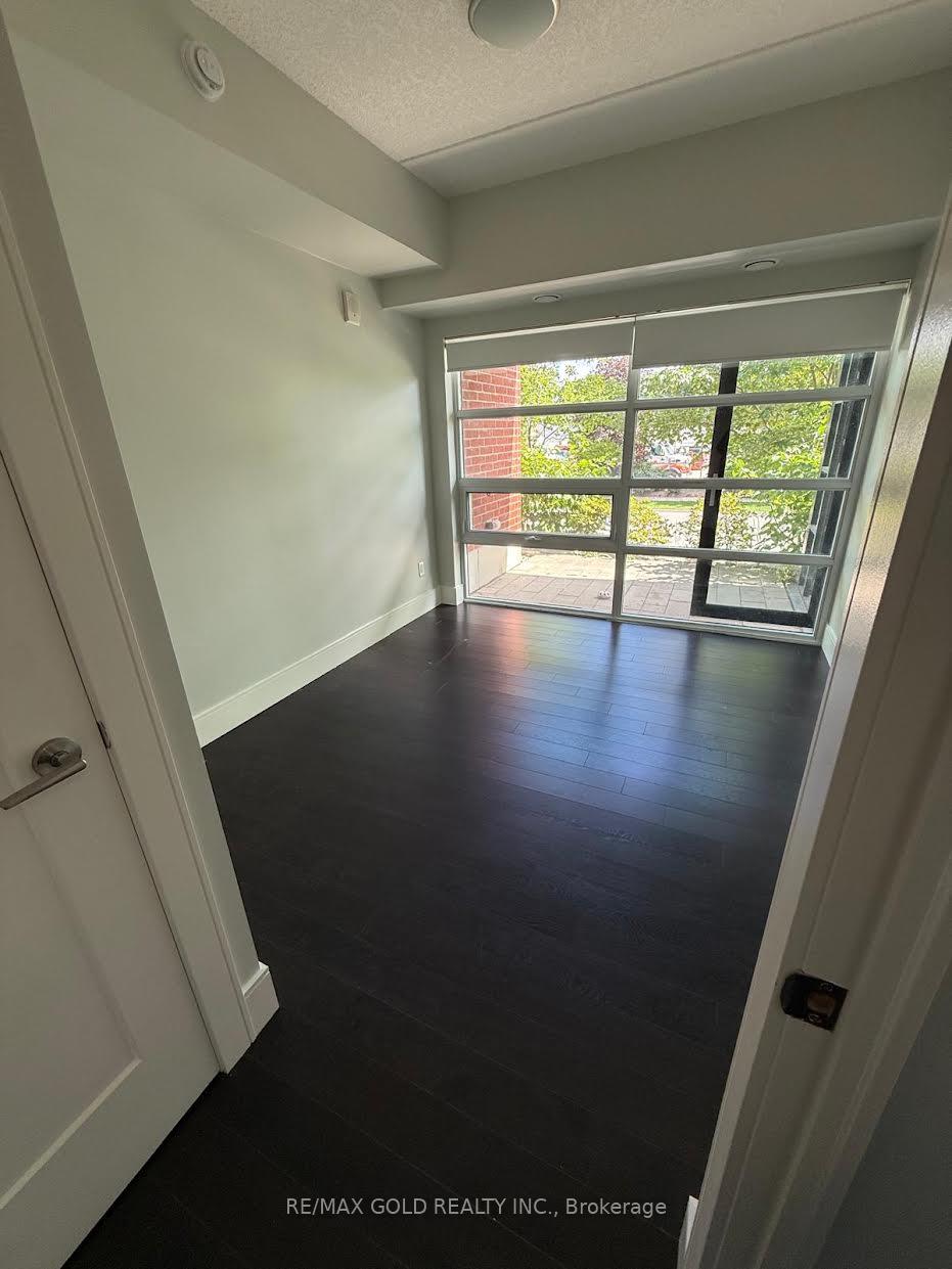 Photo 11 of Unit 113, 15 Prince Albert Boulevard, Kitchener, Mount Hope Huron Park — HOMEH