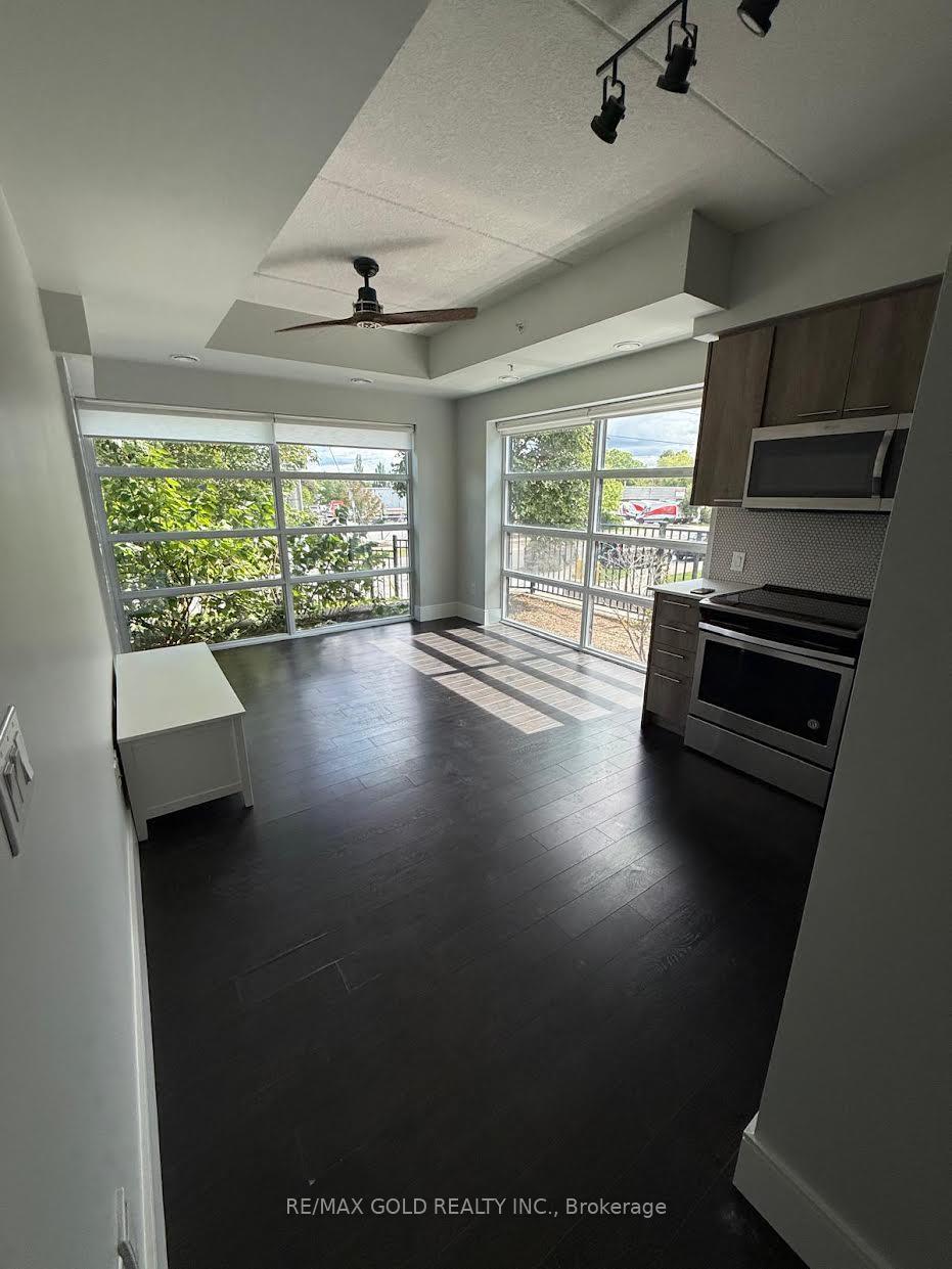 Photo 12 of Unit 113, 15 Prince Albert Boulevard, Kitchener, Mount Hope Huron Park — HOMEH