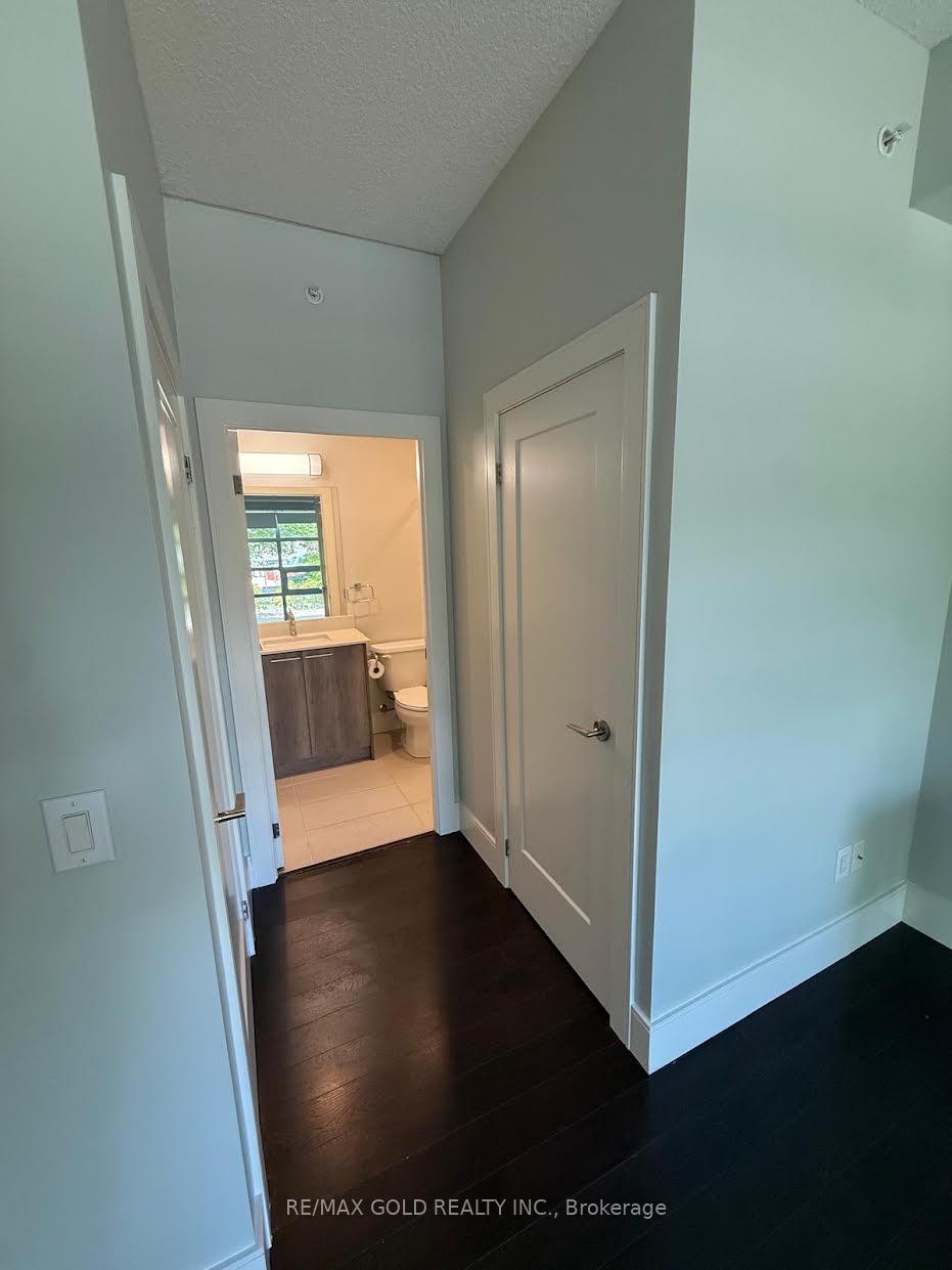 Photo 15 of Unit 113, 15 Prince Albert Boulevard, Kitchener, Mount Hope Huron Park — HOMEH