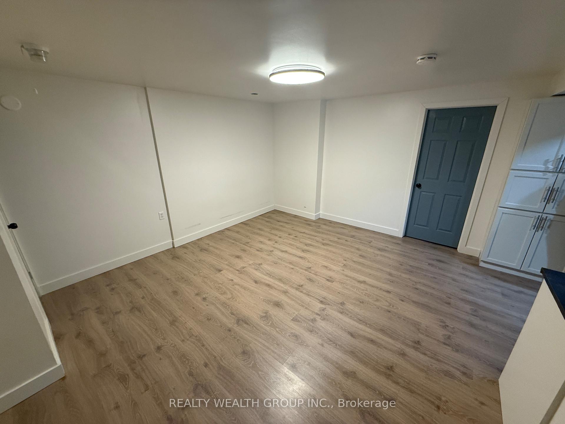 Photo 9 of Unit Bsmt, 82 Elvaston Drive, North York, Victoria Village — HOMEH