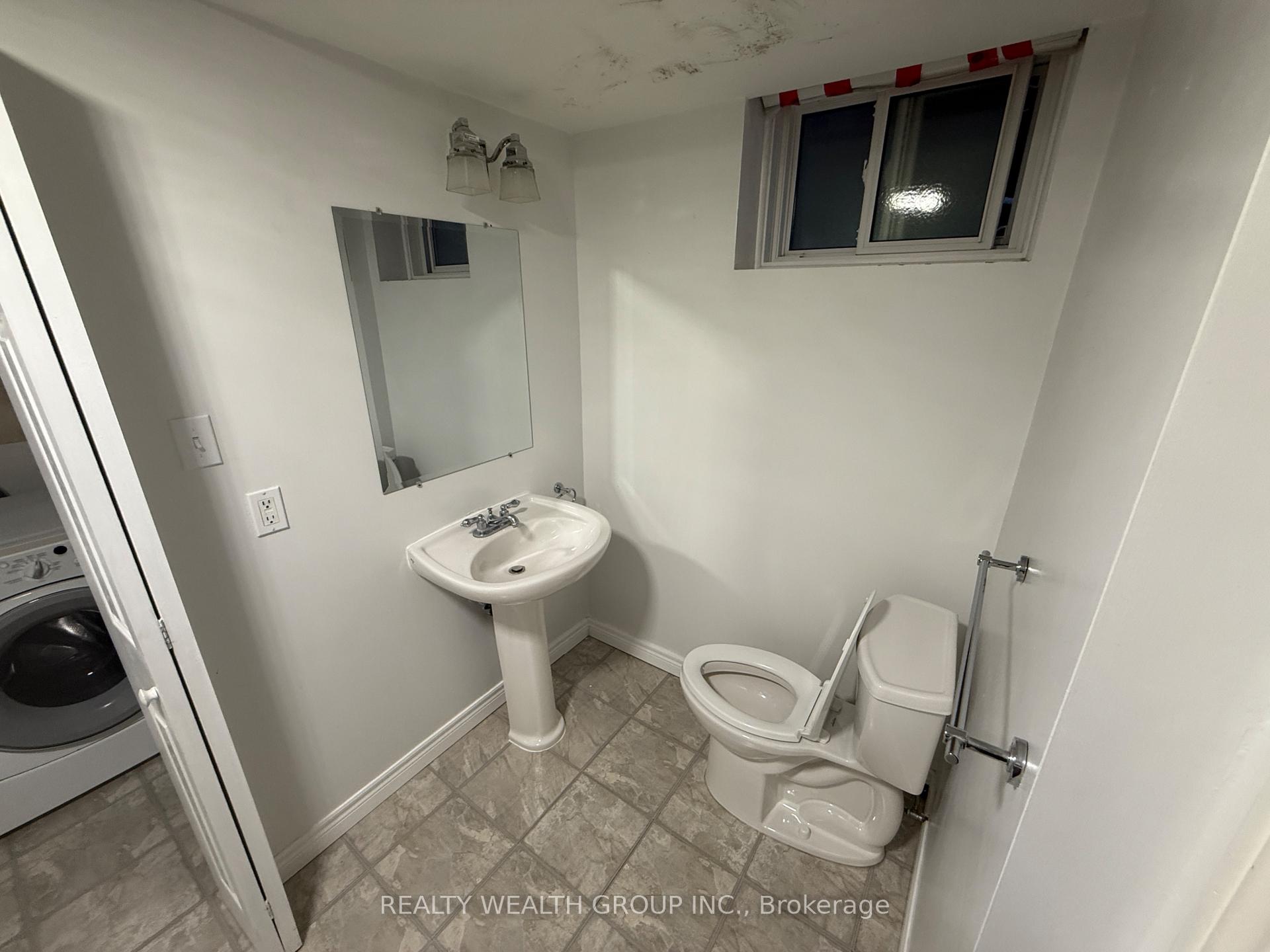 Photo 18 of Unit Bsmt, 82 Elvaston Drive, North York, Victoria Village — HOMEH