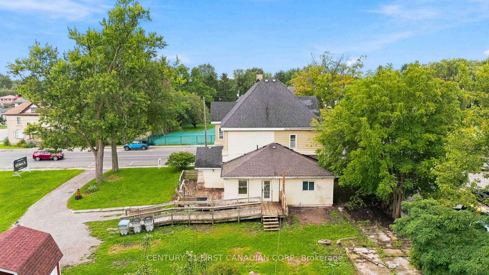 Photo 39 of 128 Main Street, Lucan Biddulph, Lucan — HOMEH