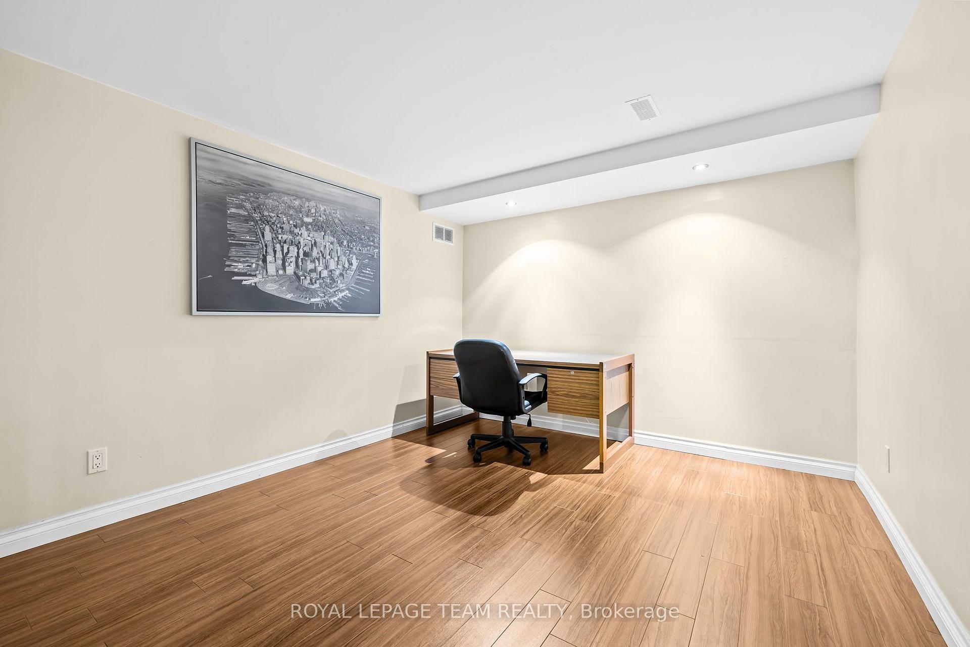 Photo 34 of 1040 Karsh Drive, Ottawa, Hunt Club Park — HOMEH
