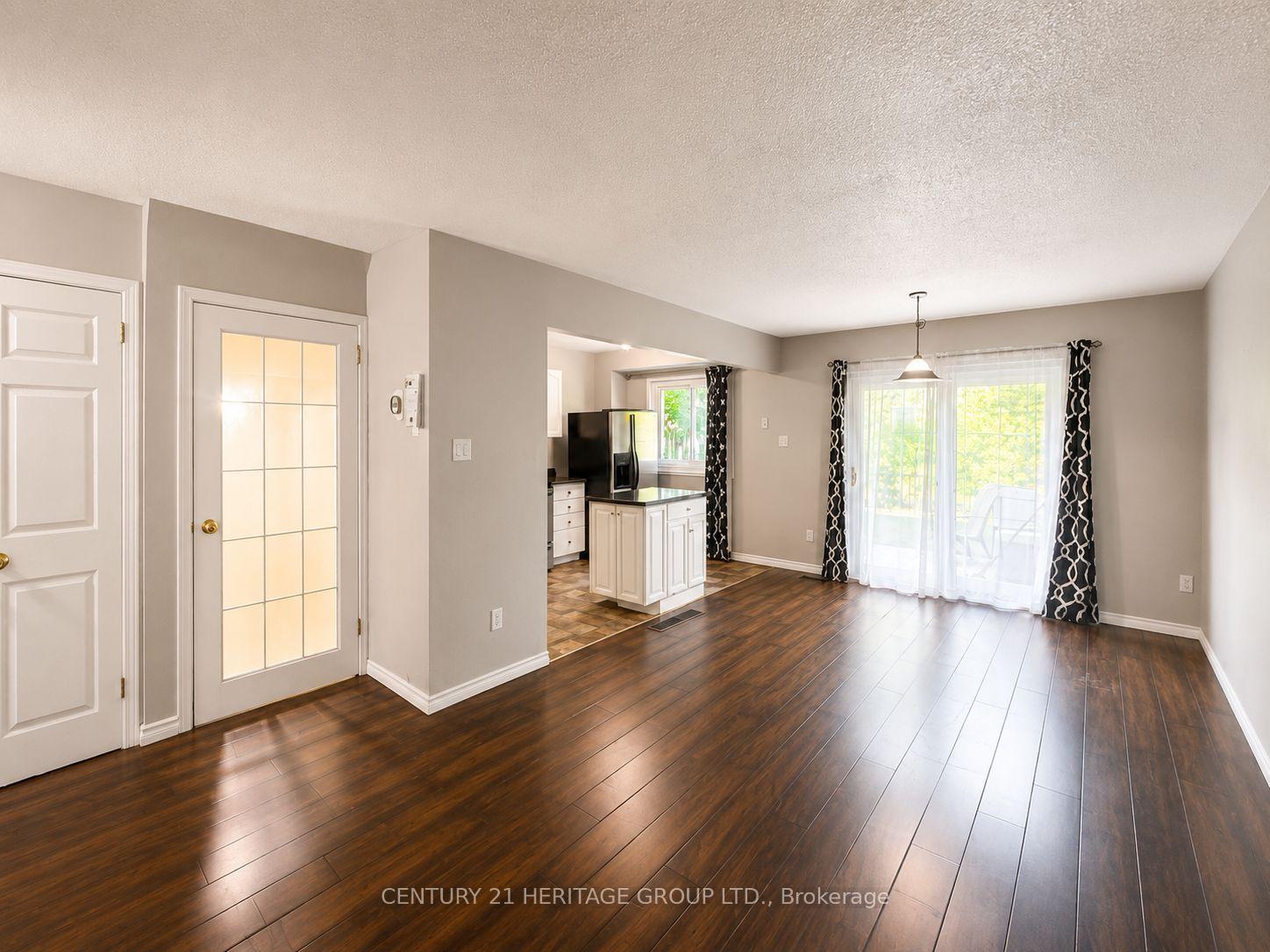 Photo 3 of Unit 7, 441 Barrie Road, Orillia — HOMEH