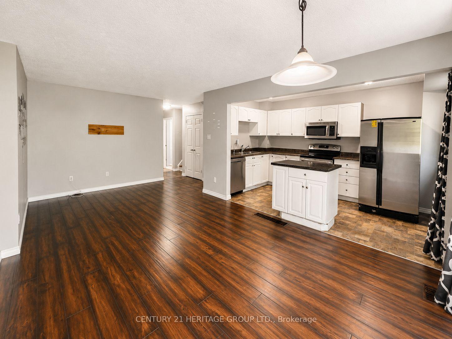 Photo 6 of Unit 7, 441 Barrie Road, Orillia — HOMEH
