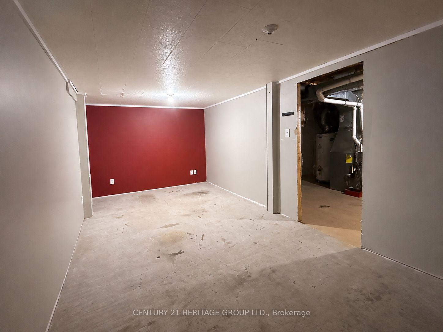 Photo 19 of Unit 7, 441 Barrie Road, Orillia — HOMEH