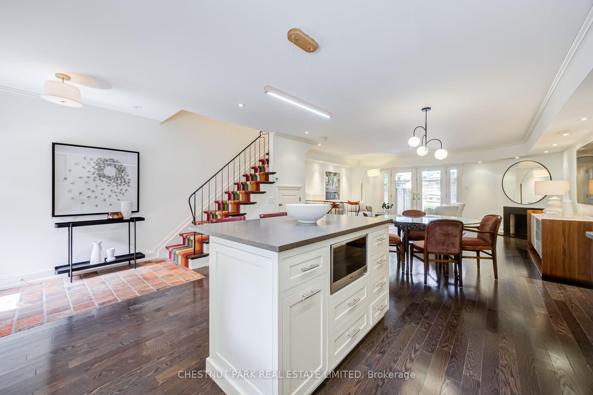 Photo 7 of Unit 4, 76 Birch Avenue, Toronto, Yonge-St. Clair — HOMEH