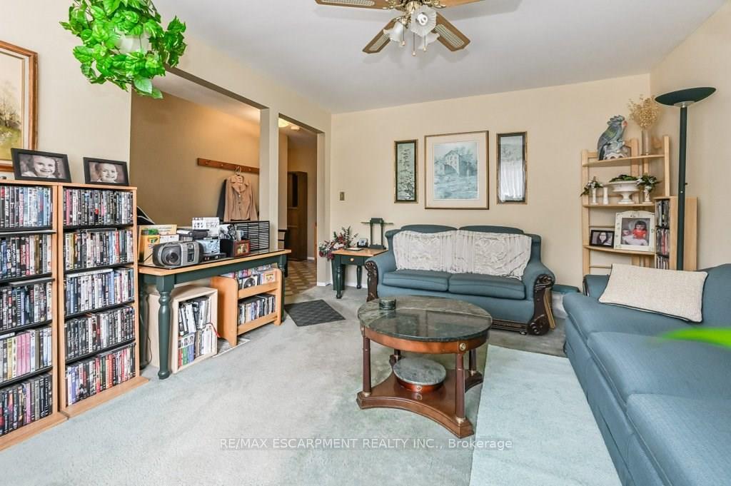 Photo 5 of 641 Limeridge Road E, Hamilton, Thorner — HOMEH