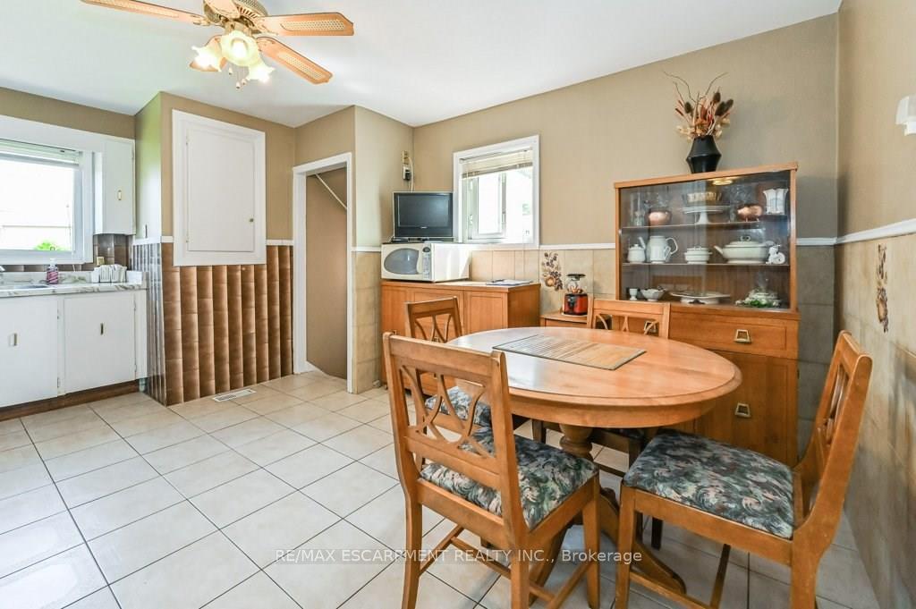 Photo 6 of 641 Limeridge Road E, Hamilton, Thorner — HOMEH