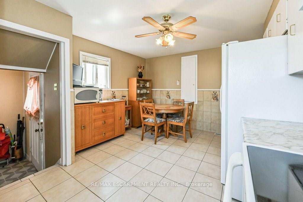 Photo 8 of 641 Limeridge Road E, Hamilton, Thorner — HOMEH