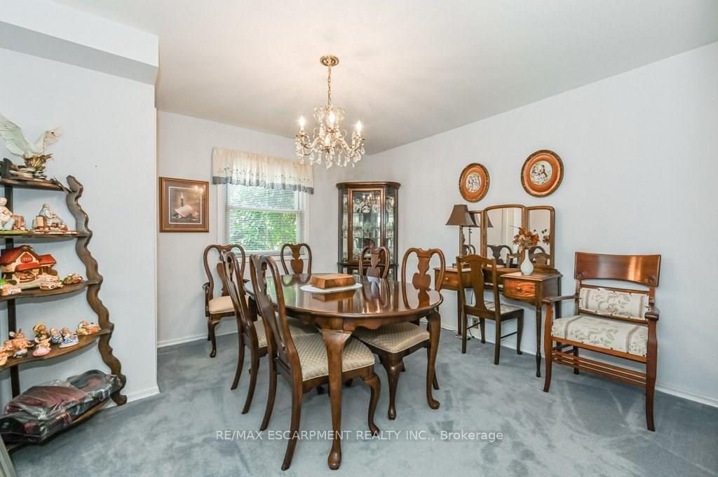 Photo 12 of 641 Limeridge Road E, Hamilton, Thorner — HOMEH