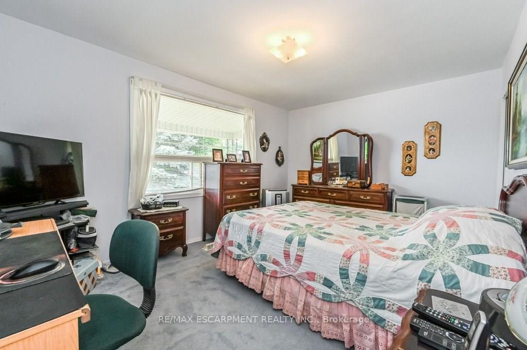 Photo 13 of 641 Limeridge Road E, Hamilton, Thorner — HOMEH