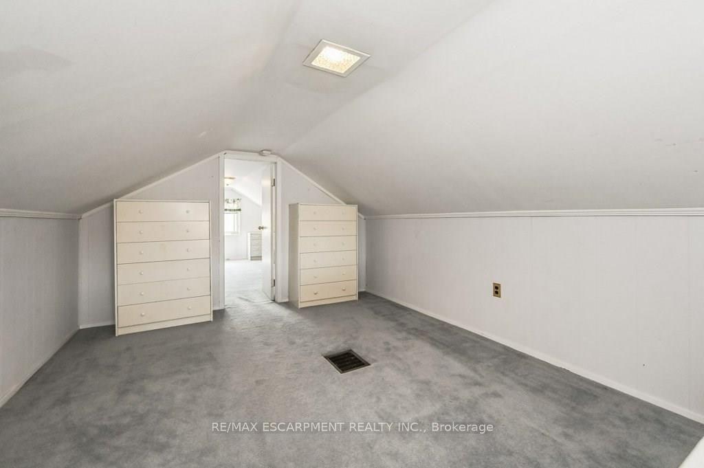 Photo 17 of 641 Limeridge Road E, Hamilton, Thorner — HOMEH