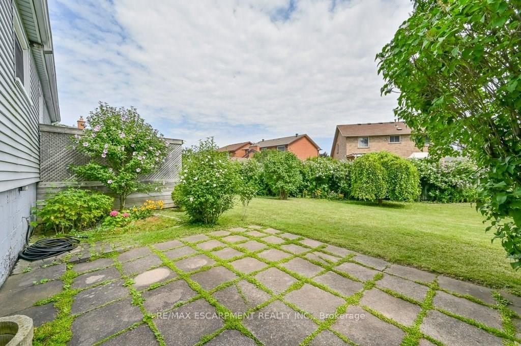 Photo 27 of 641 Limeridge Road E, Hamilton, Thorner — HOMEH