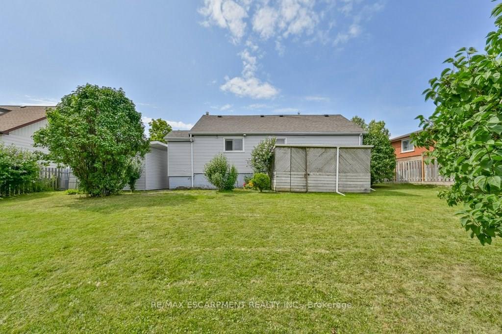 Photo 33 of 641 Limeridge Road E, Hamilton, Thorner — HOMEH