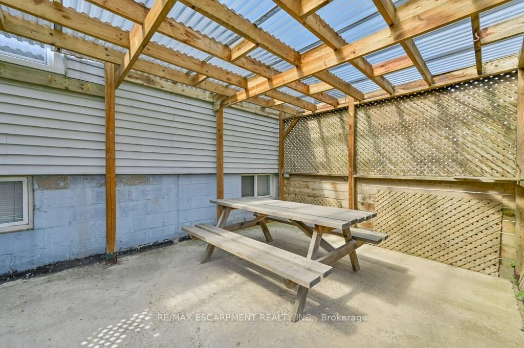 Photo 34 of 641 Limeridge Road E, Hamilton, Thorner — HOMEH