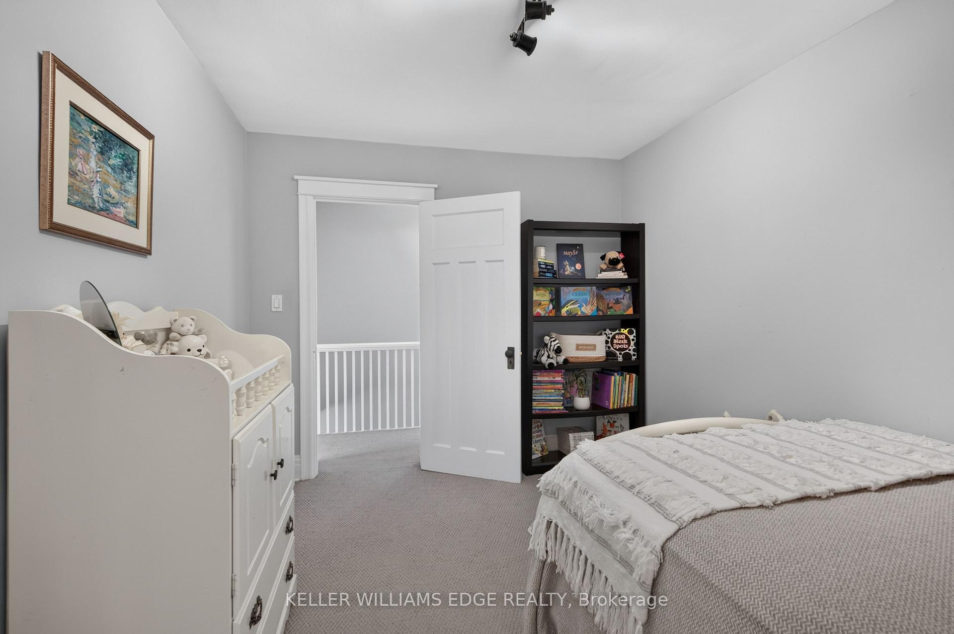 Photo 16 of 147 Melrose Avenue N, Hamilton, Stipley — HOMEH