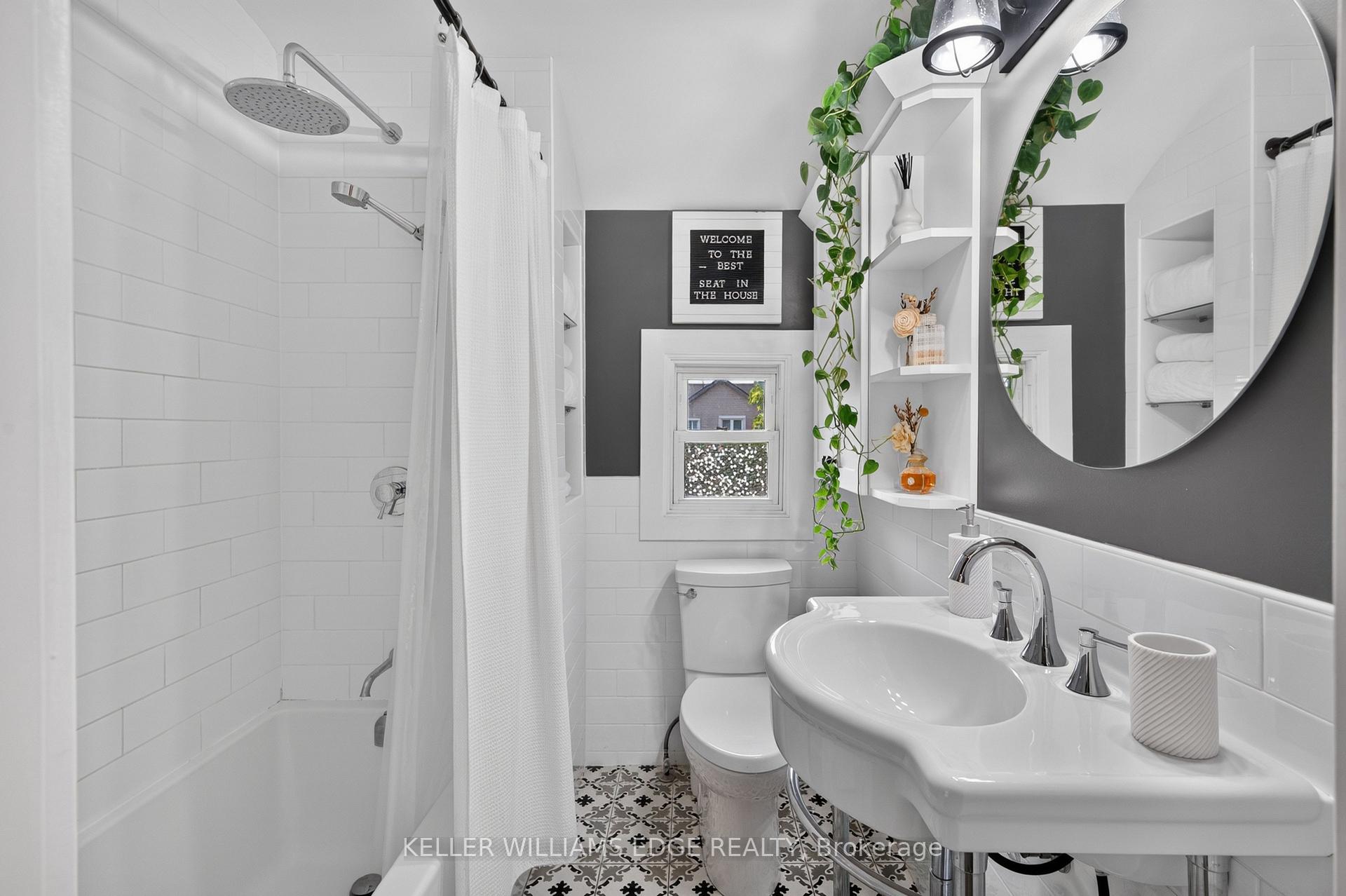Photo 19 of 147 Melrose Avenue N, Hamilton, Stipley — HOMEH