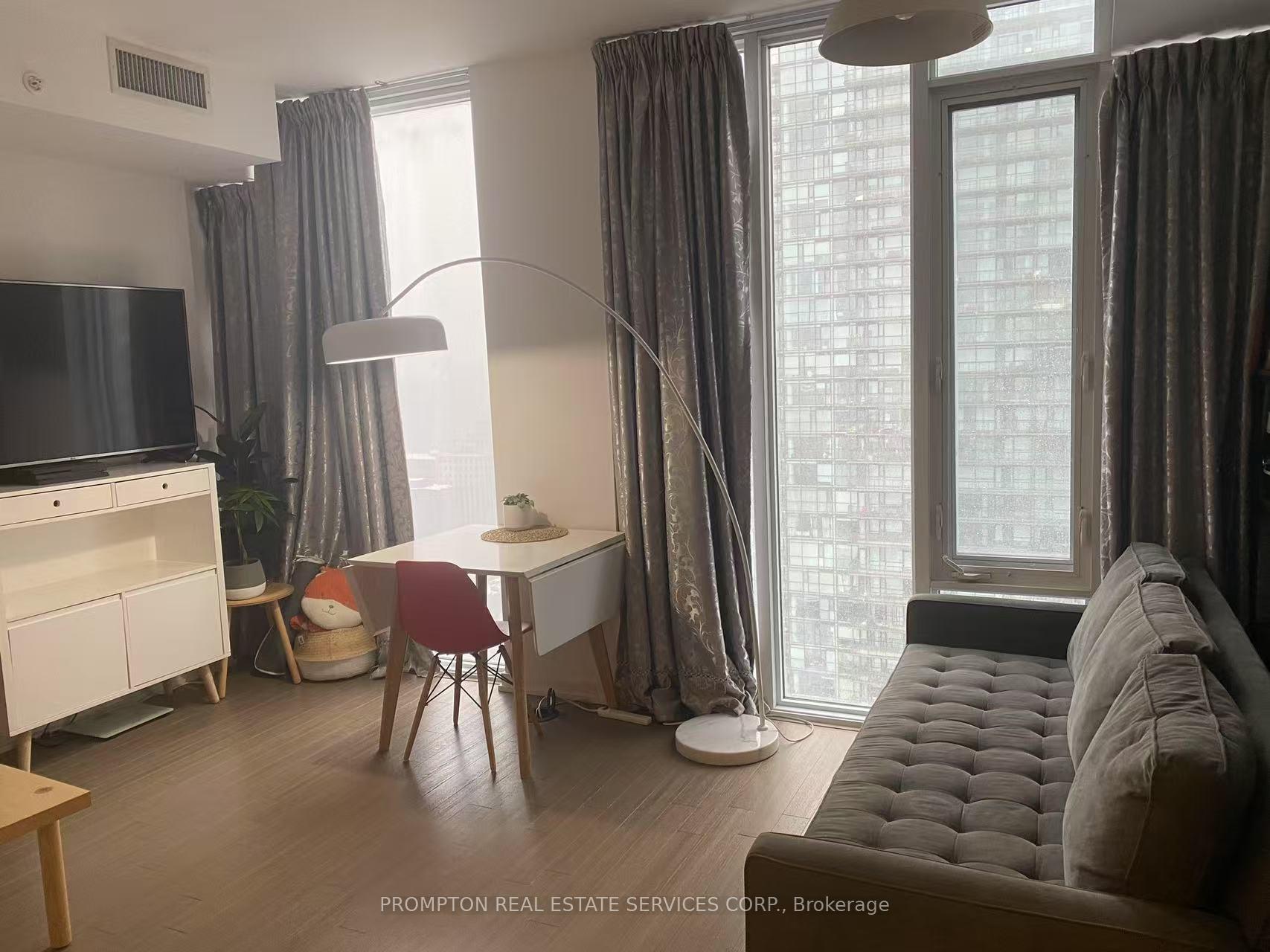 Photo 3 of Unit 3105, 101 Peter Street, Toronto, Waterfront Communities — HOMEH