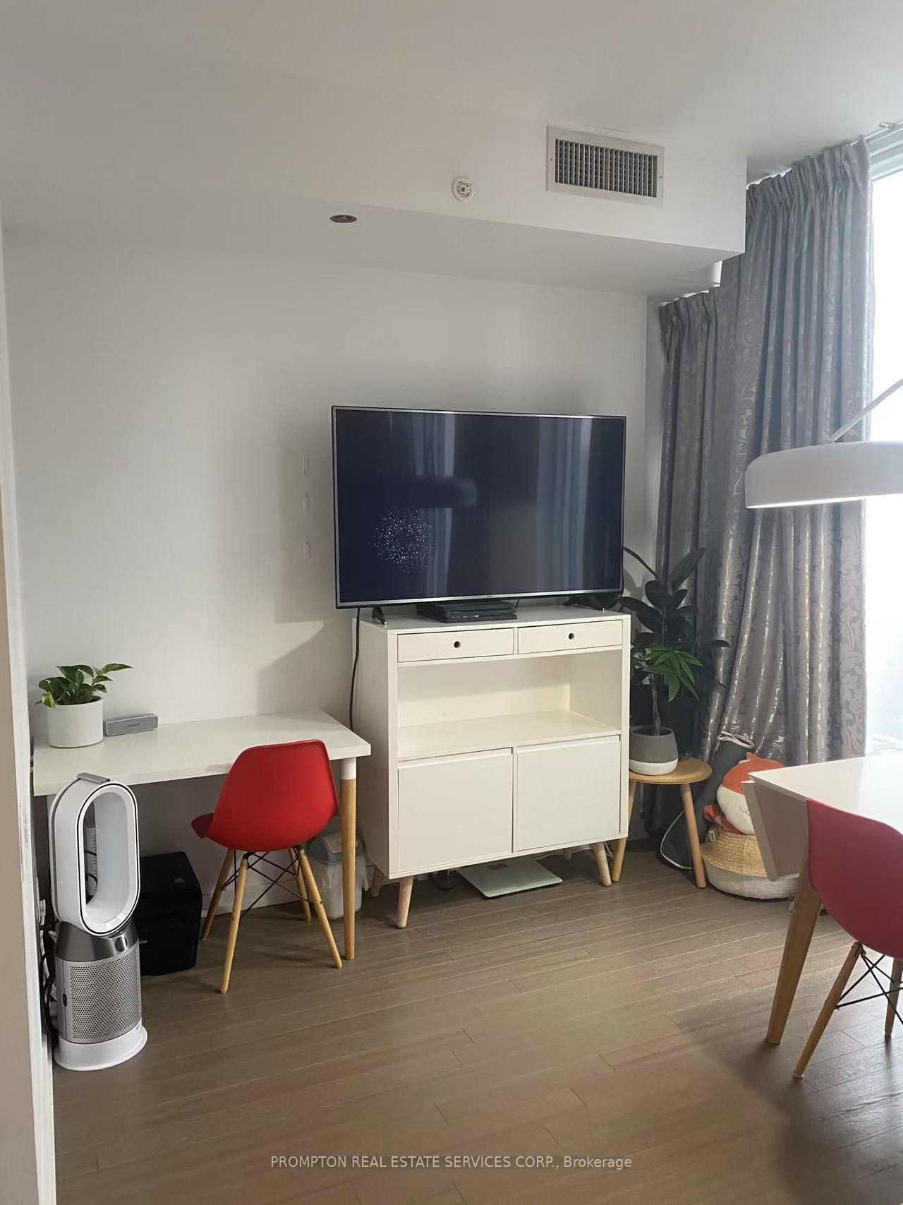 Photo 5 of Unit 3105, 101 Peter Street, Toronto, Waterfront Communities — HOMEH