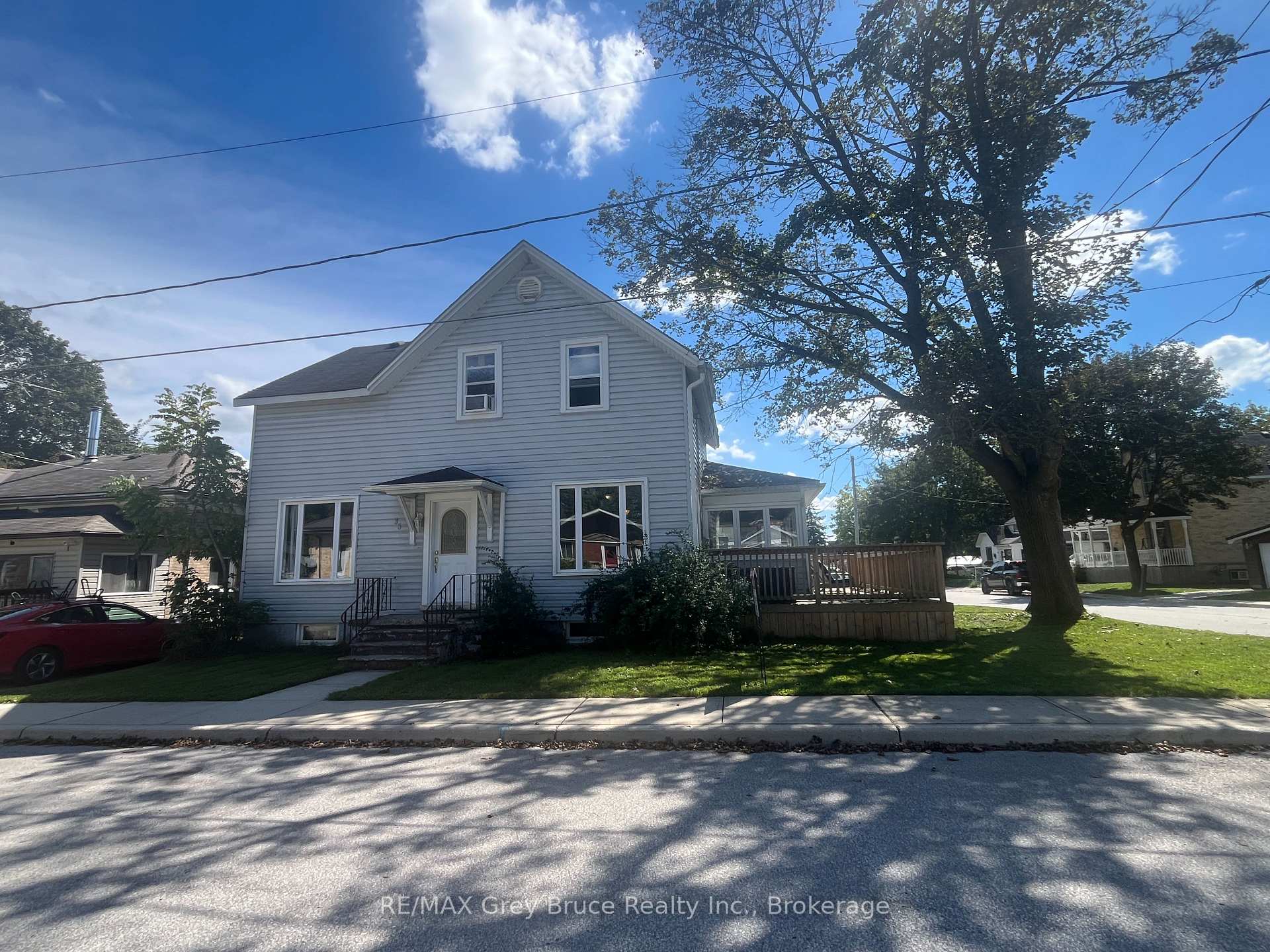 Photo 3 of 35 5th Street S, Arran-Elderslie — HOMEH