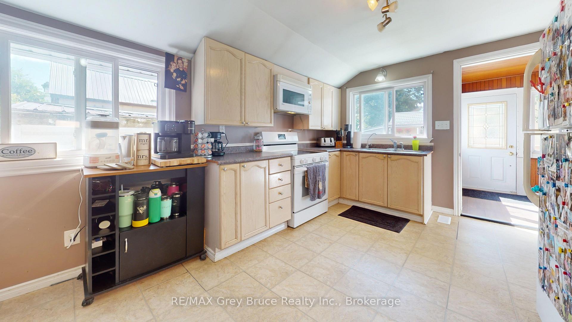 Photo 25 of 35 5th Street S, Arran-Elderslie — HOMEH