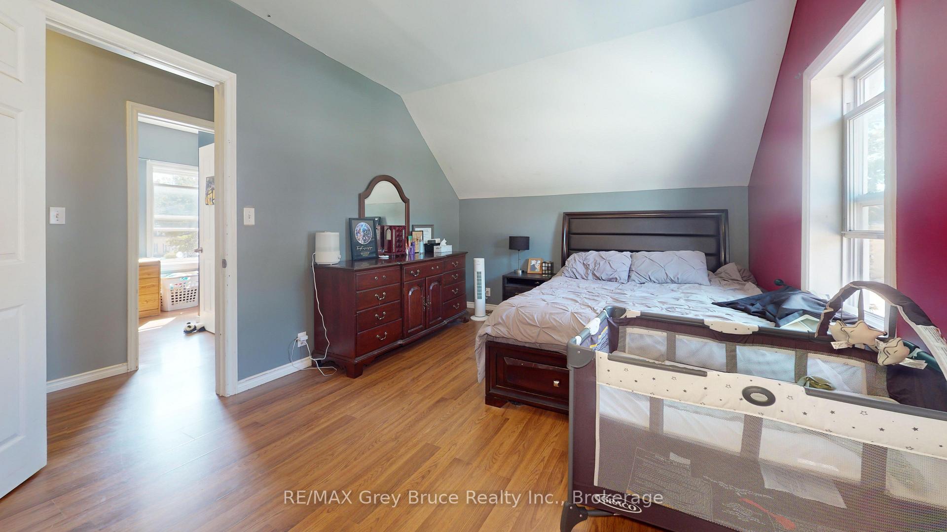 Photo 41 of 35 5th Street S, Arran-Elderslie — HOMEH