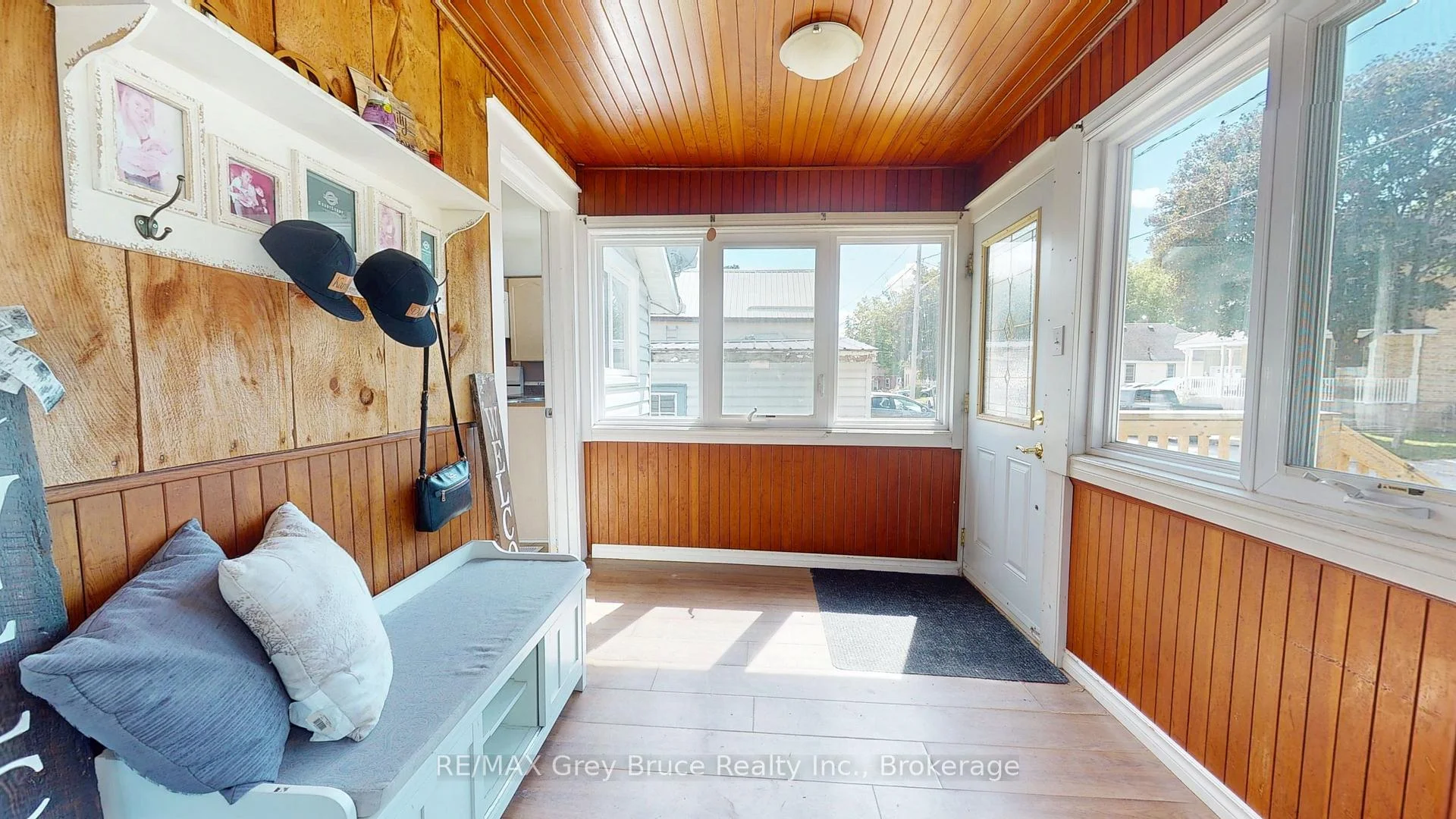 Photo 5 of 35 5th Street S, Arran-Elderslie — HOMEH