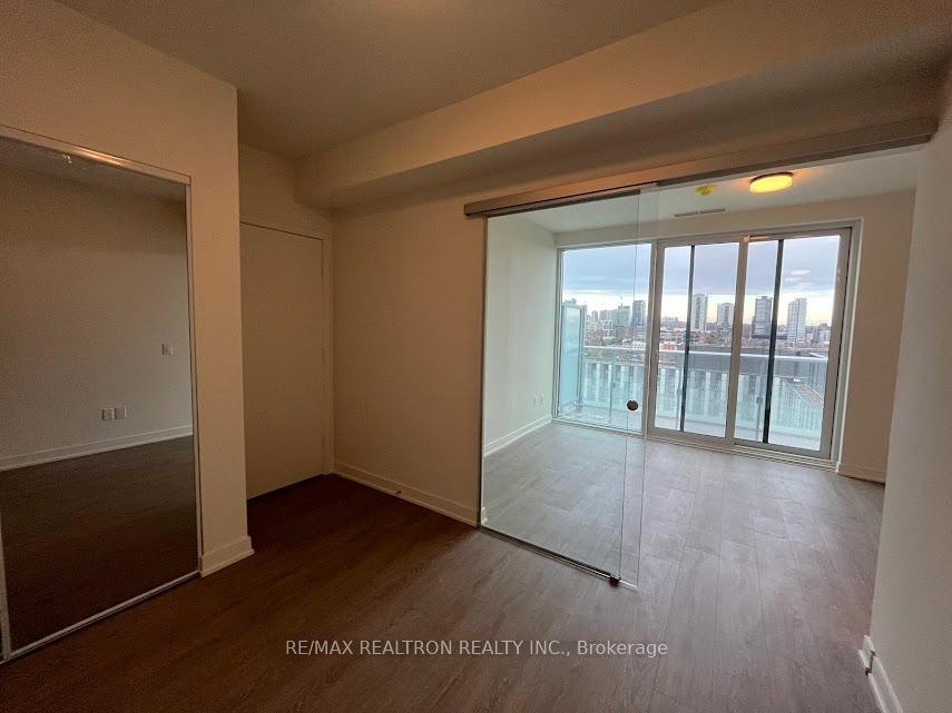 Photo 6 of Unit 1301, 425 Front Street E, Toronto, Waterfront Communities — HOMEH