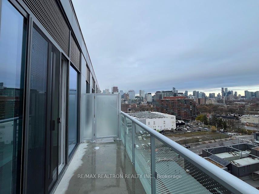 Photo 10 of Unit 1301, 425 Front Street E, Toronto, Waterfront Communities — HOMEH
