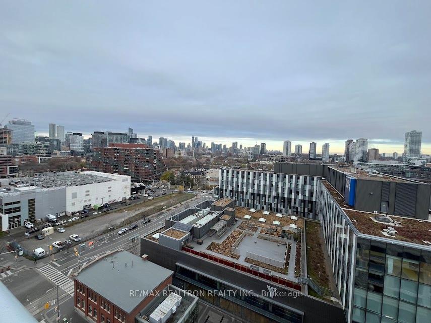 Photo 13 of Unit 1301, 425 Front Street E, Toronto, Waterfront Communities — HOMEH