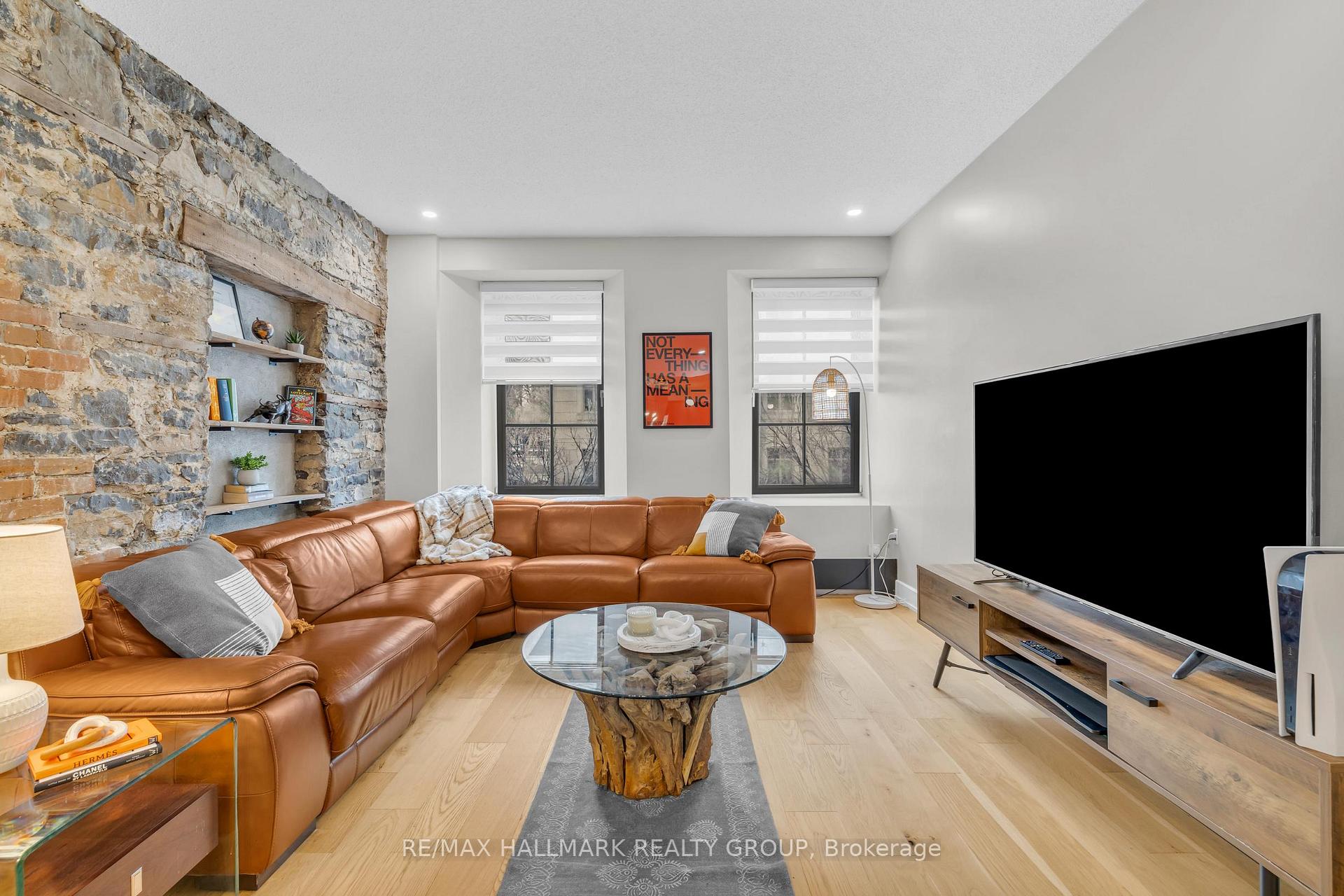 Photo 10 of Unit 4, 489 Sussex Drive, Ottawa, Lower Town/Byward Market — HOMEH