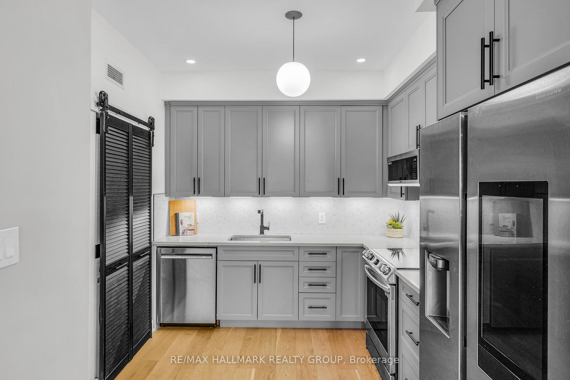 Photo 19 of Unit 4, 489 Sussex Drive, Ottawa, Lower Town/Byward Market — HOMEH