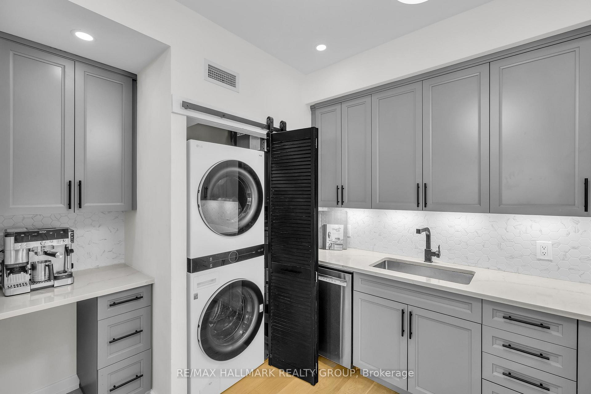 Photo 25 of Unit 4, 489 Sussex Drive, Ottawa, Lower Town/Byward Market — HOMEH