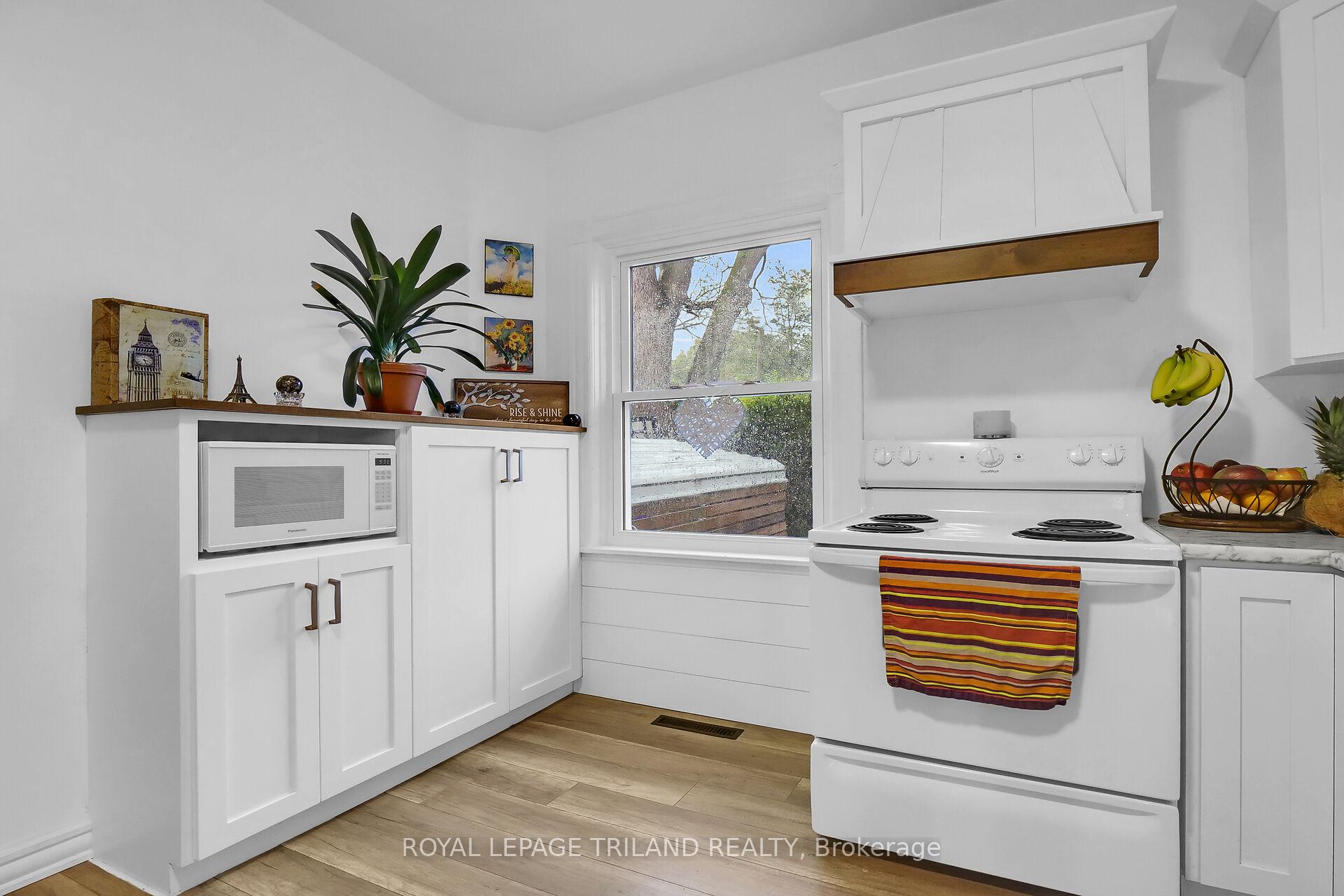 Photo 13 of 86 Kains Street, St. Thomas — HOMEH