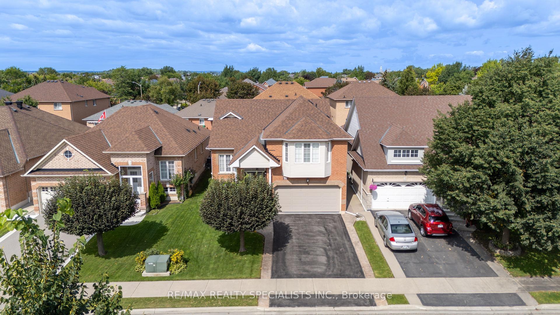 Photo 1 of 66 Ryegrass Crescent, Brampton, Snelgrove — HOMEH