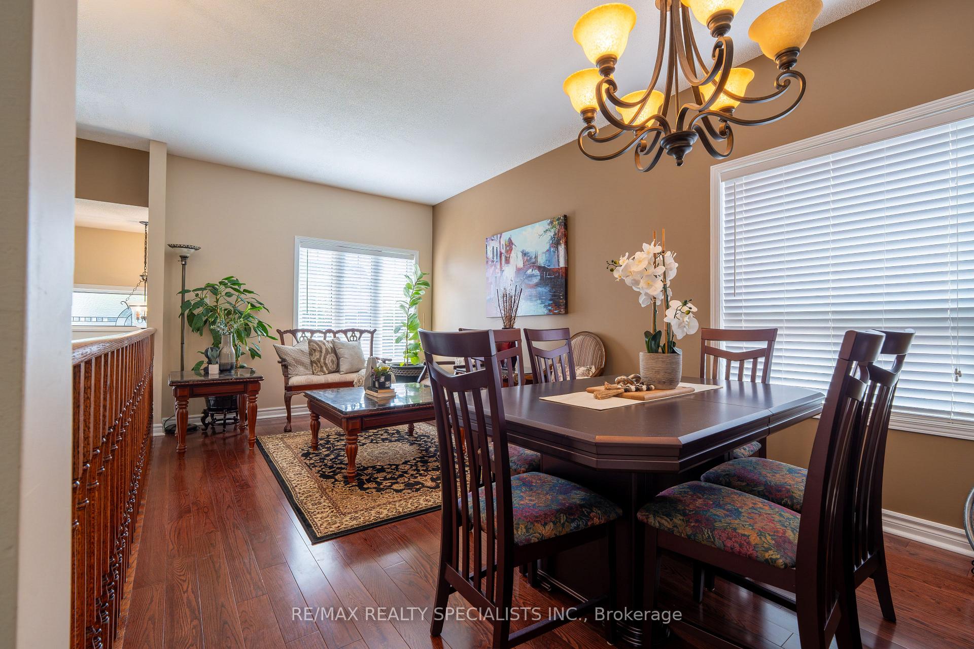 Photo 6 of 66 Ryegrass Crescent, Brampton, Snelgrove — HOMEH