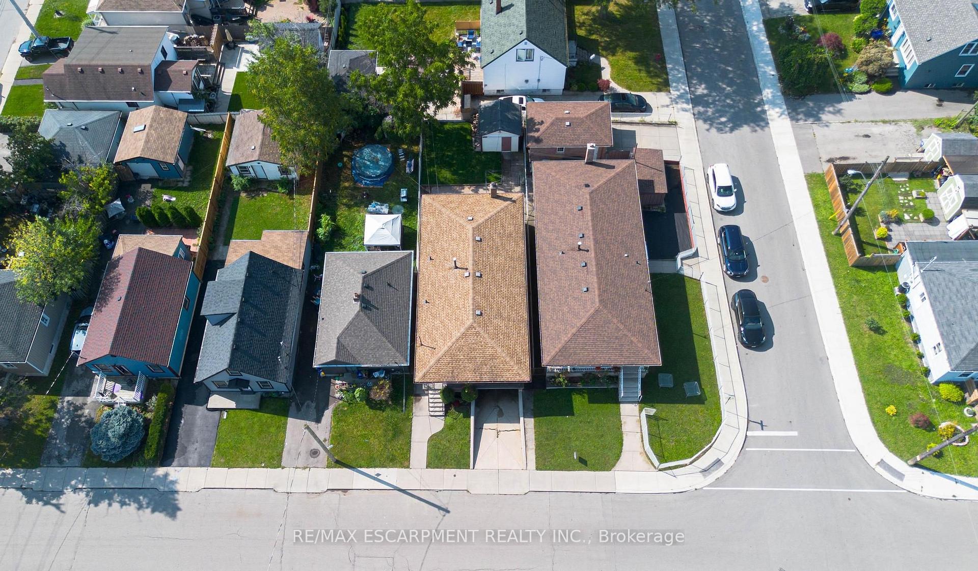 Photo 36 of 1894 Main Street E, Hamilton, McQuesten — HOMEH
