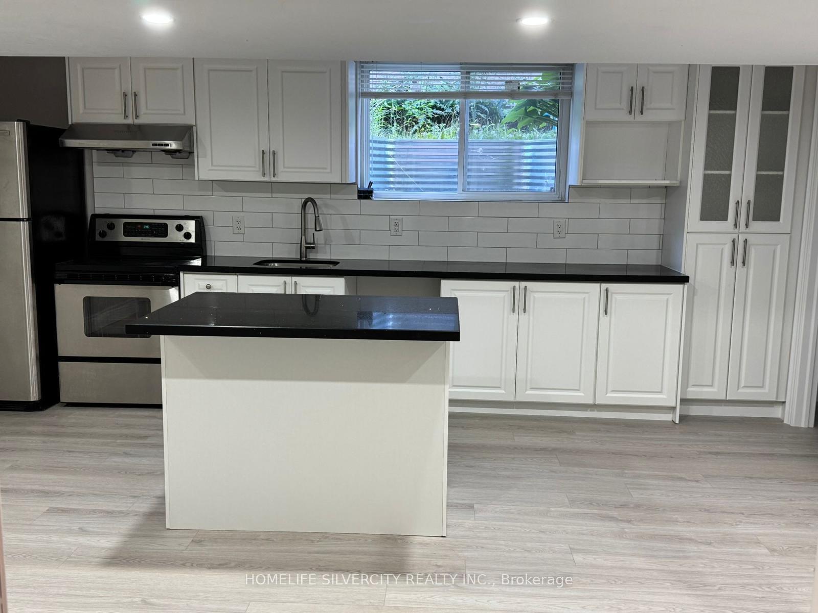 Photo 4 of 348 Activa Avenue, Kitchener, Larentian West — HOMEH