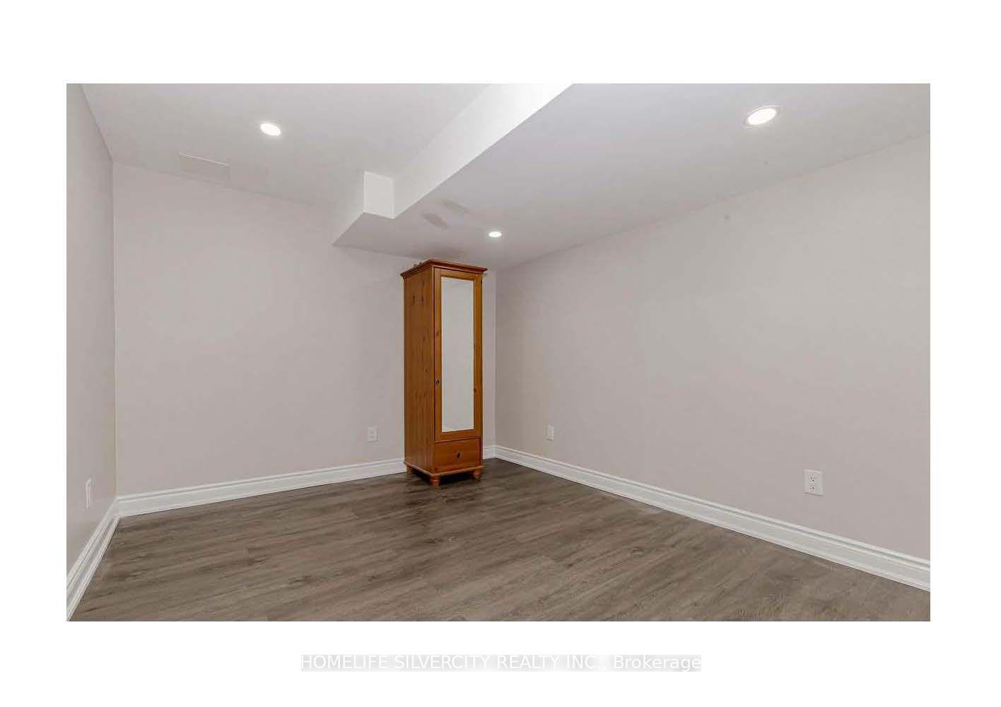 Photo 7 of 348 Activa Avenue, Kitchener, Larentian West — HOMEH