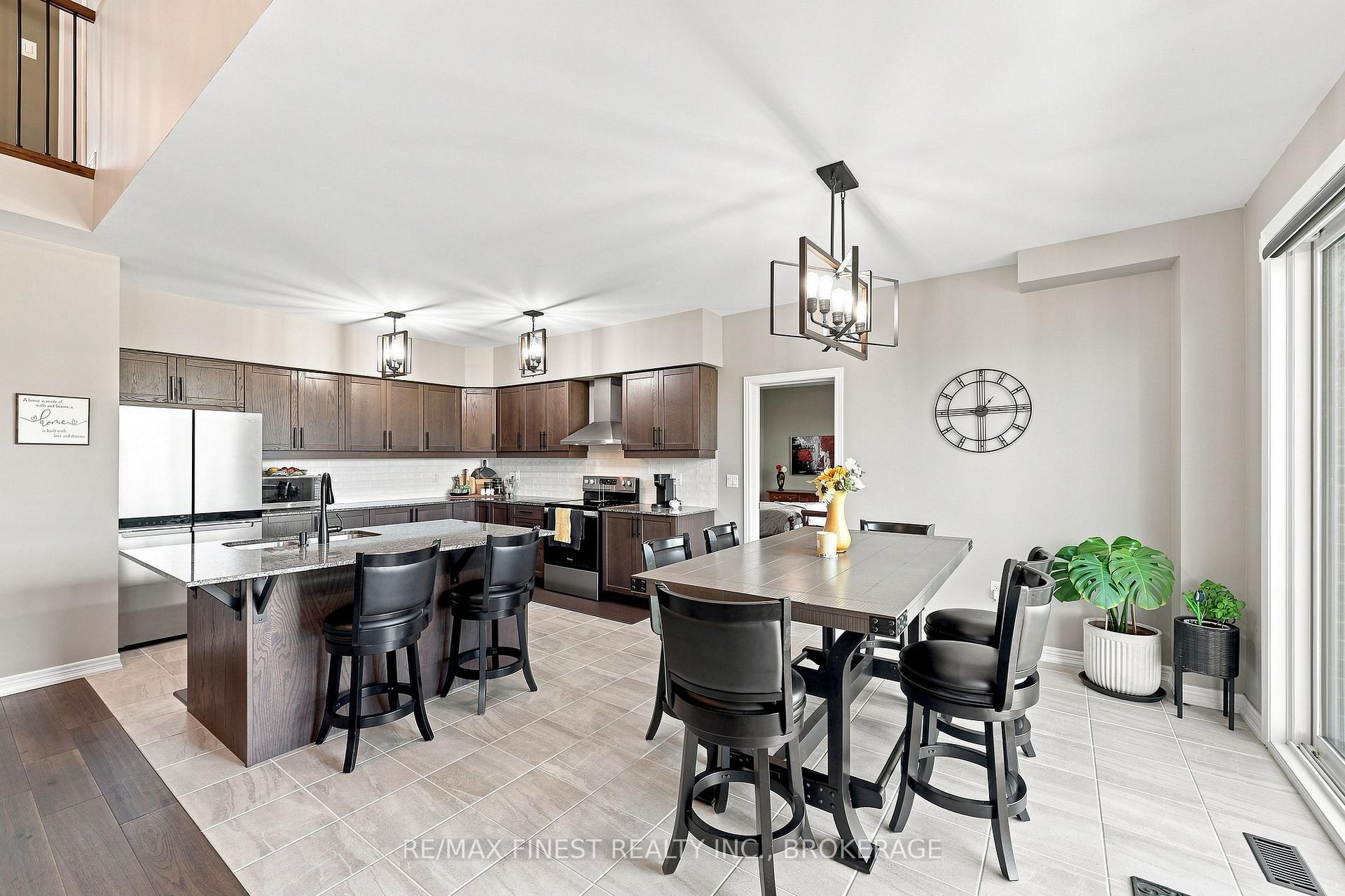 Photo 16 of 19 Wellers Way, Quinte West, Murray Ward — HOMEH