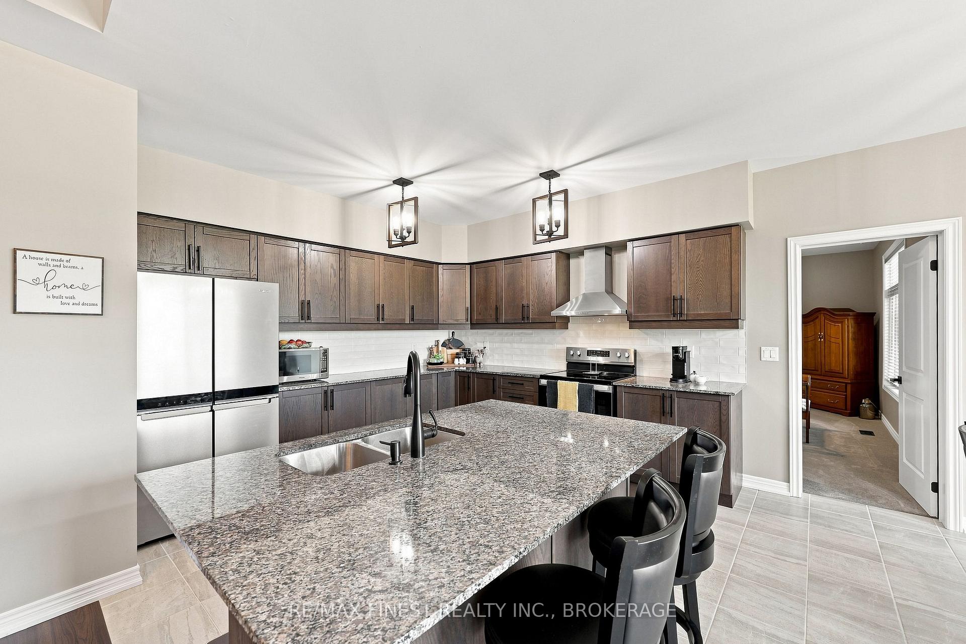 Photo 17 of 19 Wellers Way, Quinte West, Murray Ward — HOMEH