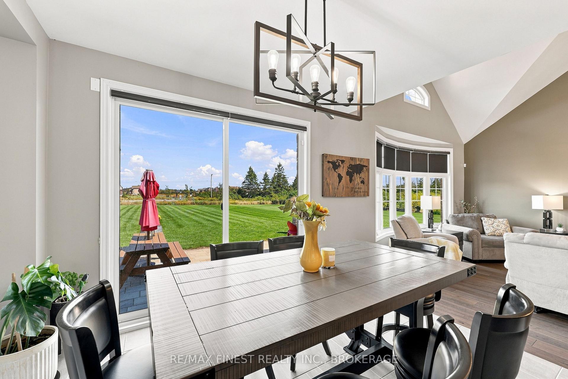 Photo 20 of 19 Wellers Way, Quinte West, Murray Ward — HOMEH