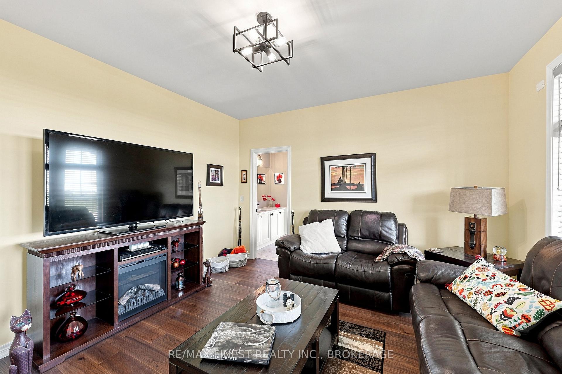 Photo 28 of 19 Wellers Way, Quinte West, Murray Ward — HOMEH