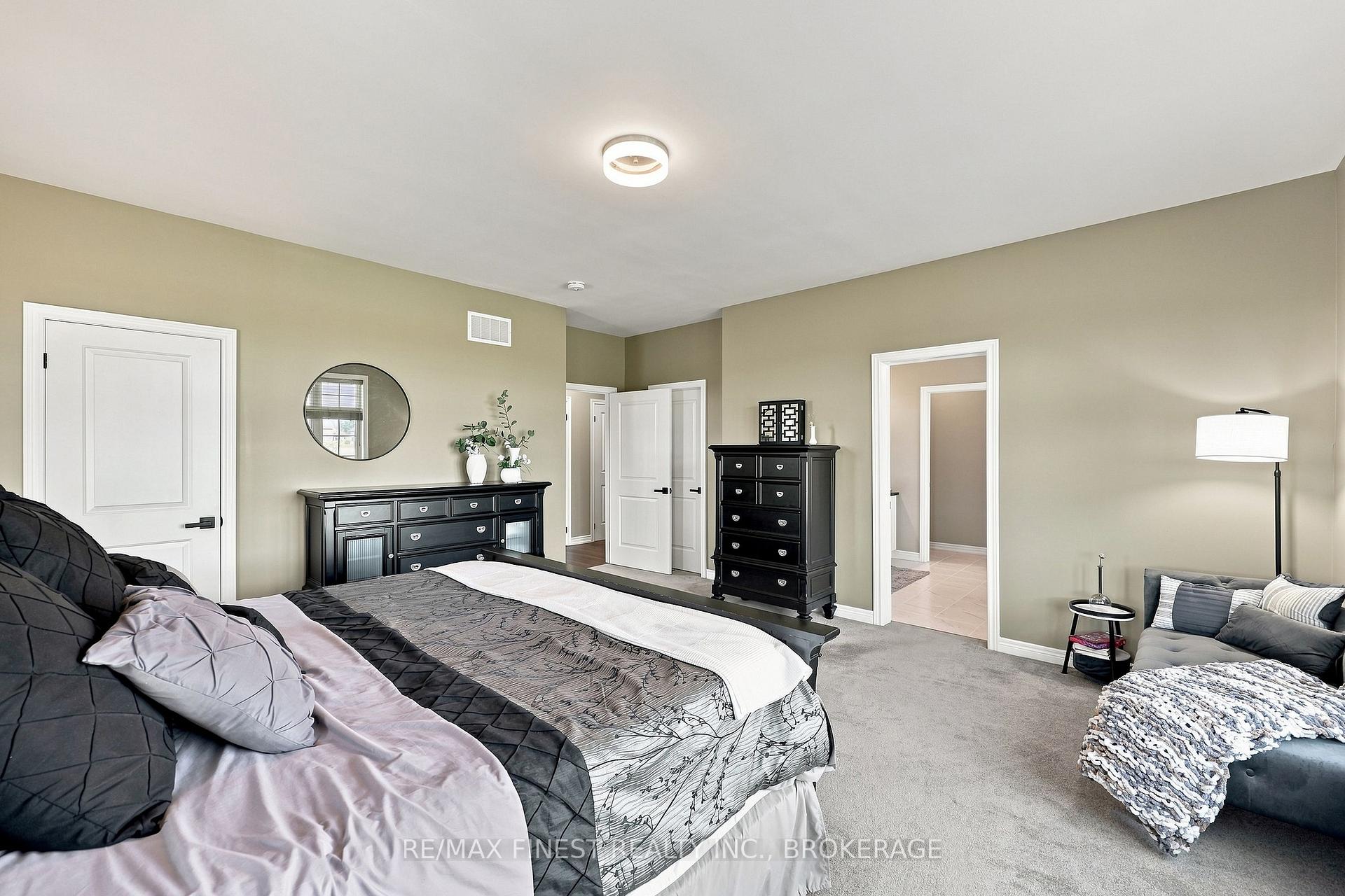 Photo 32 of 19 Wellers Way, Quinte West, Murray Ward — HOMEH