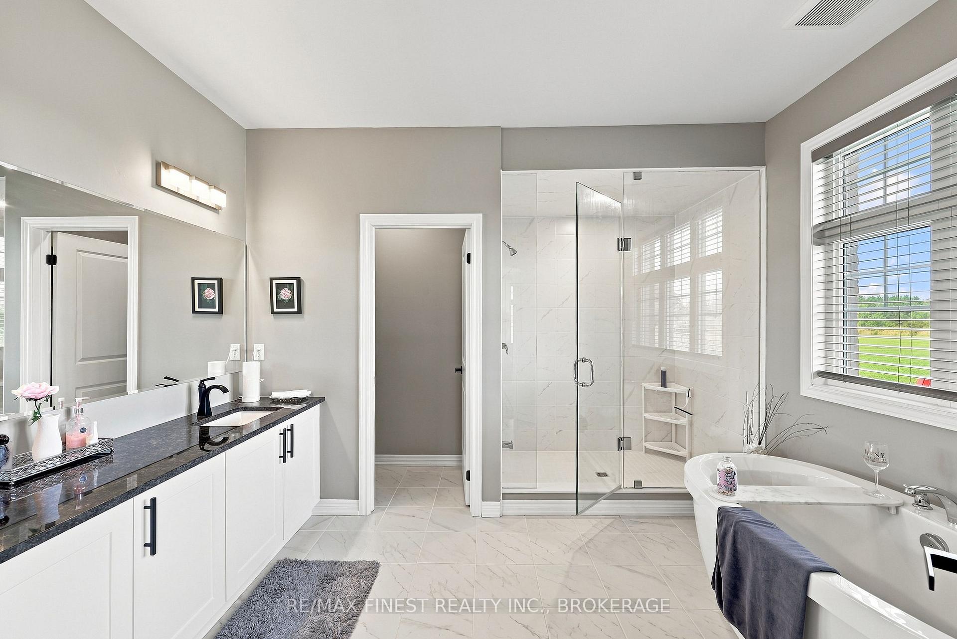 Photo 33 of 19 Wellers Way, Quinte West, Murray Ward — HOMEH