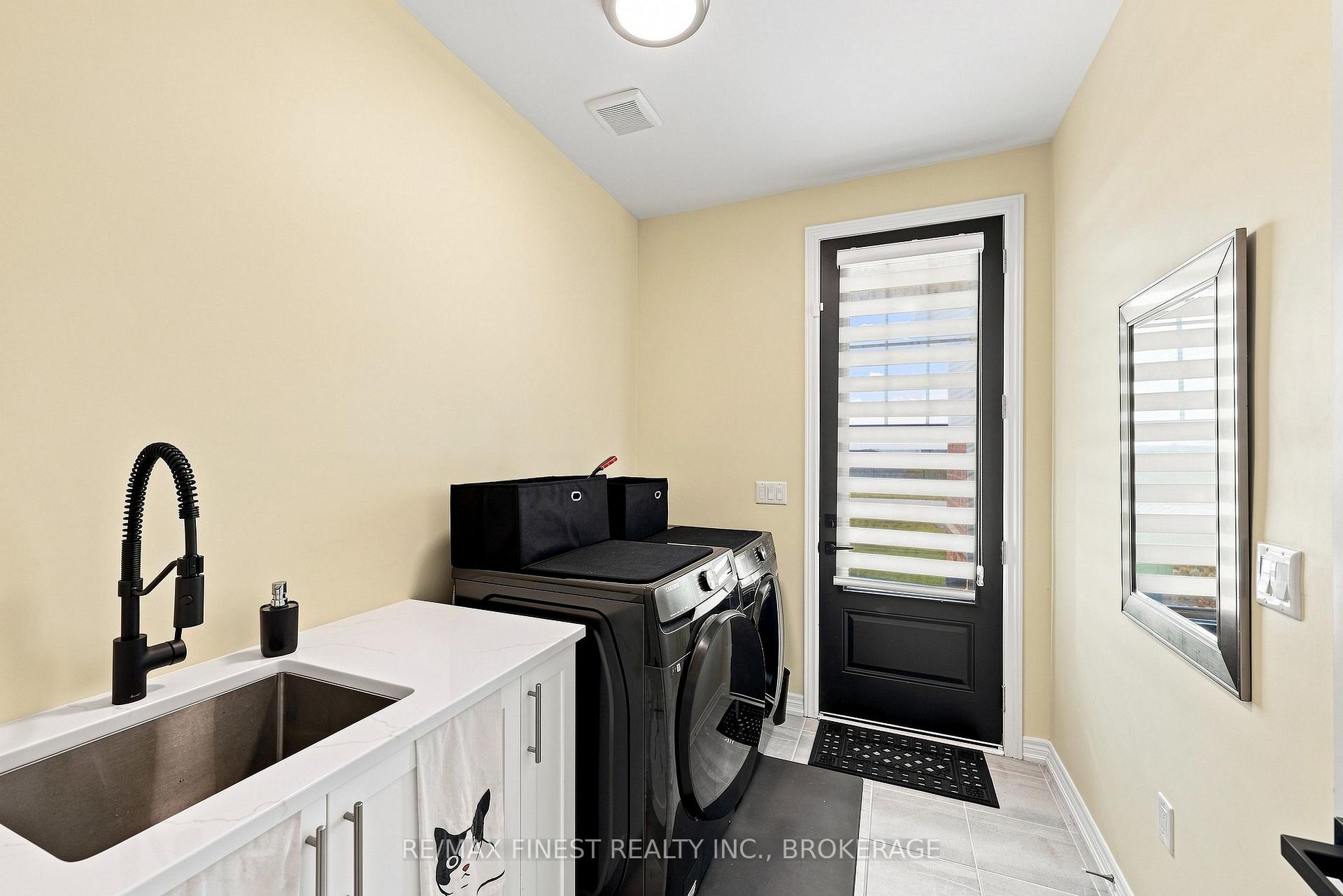 Photo 35 of 19 Wellers Way, Quinte West, Murray Ward — HOMEH